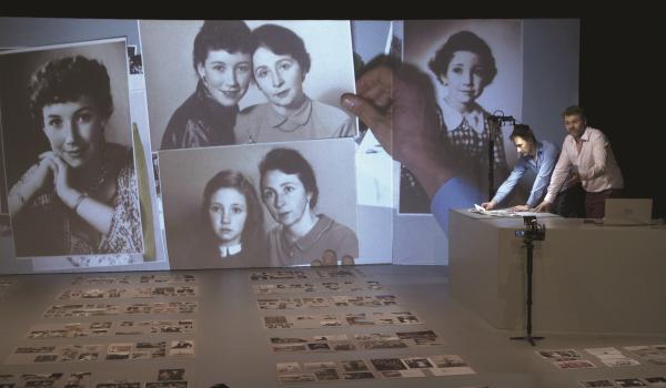 Théâtre d'objets documentaire