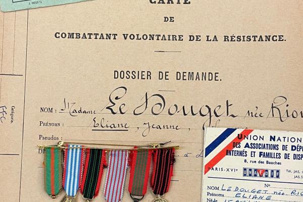 Dossier de demande et carte de combattant de la résistance